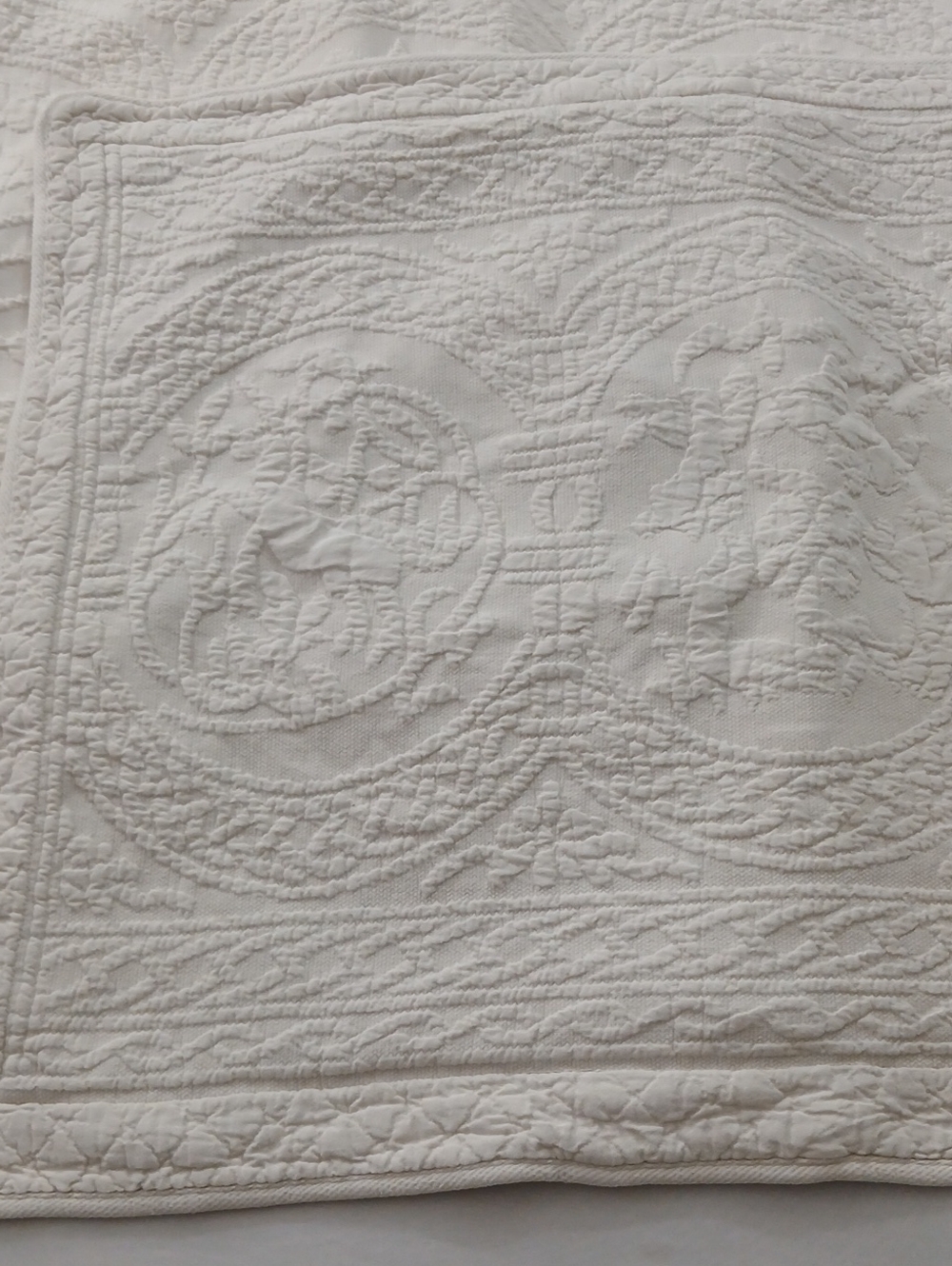 Williamsburg Sham Set - Picture 7 of 16
